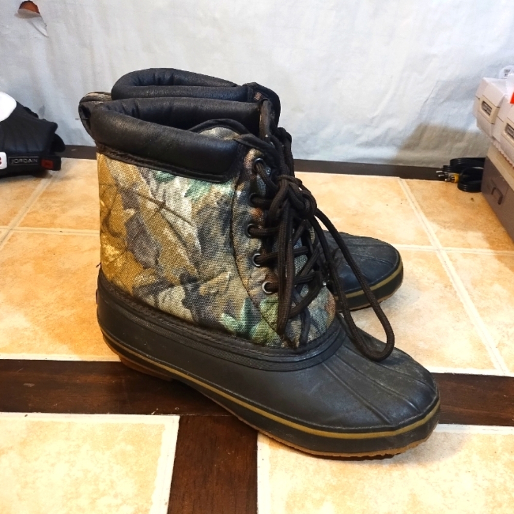 Game Winners Thermo-lite Duck Boots Size 6 Model 3698 Camo Pattern Hunting